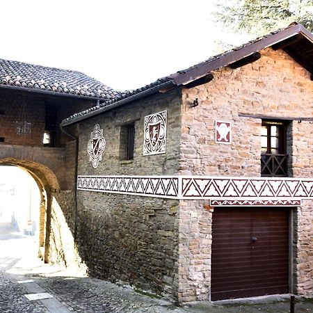 Il Borgo Del Castello Hotel Cremolino Exterior foto