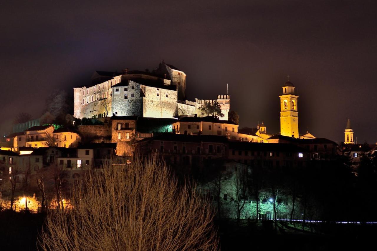 Il Borgo Del Castello Hotel Cremolino Exterior foto